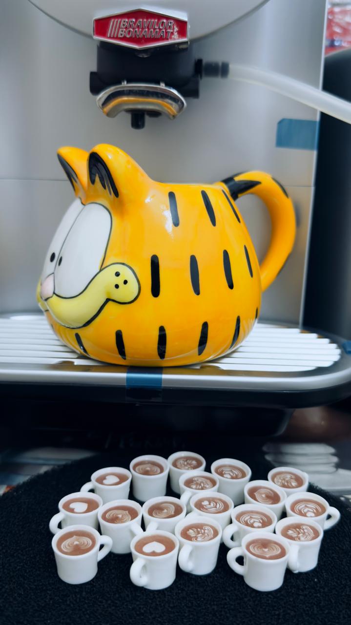 Garfield shaped mug