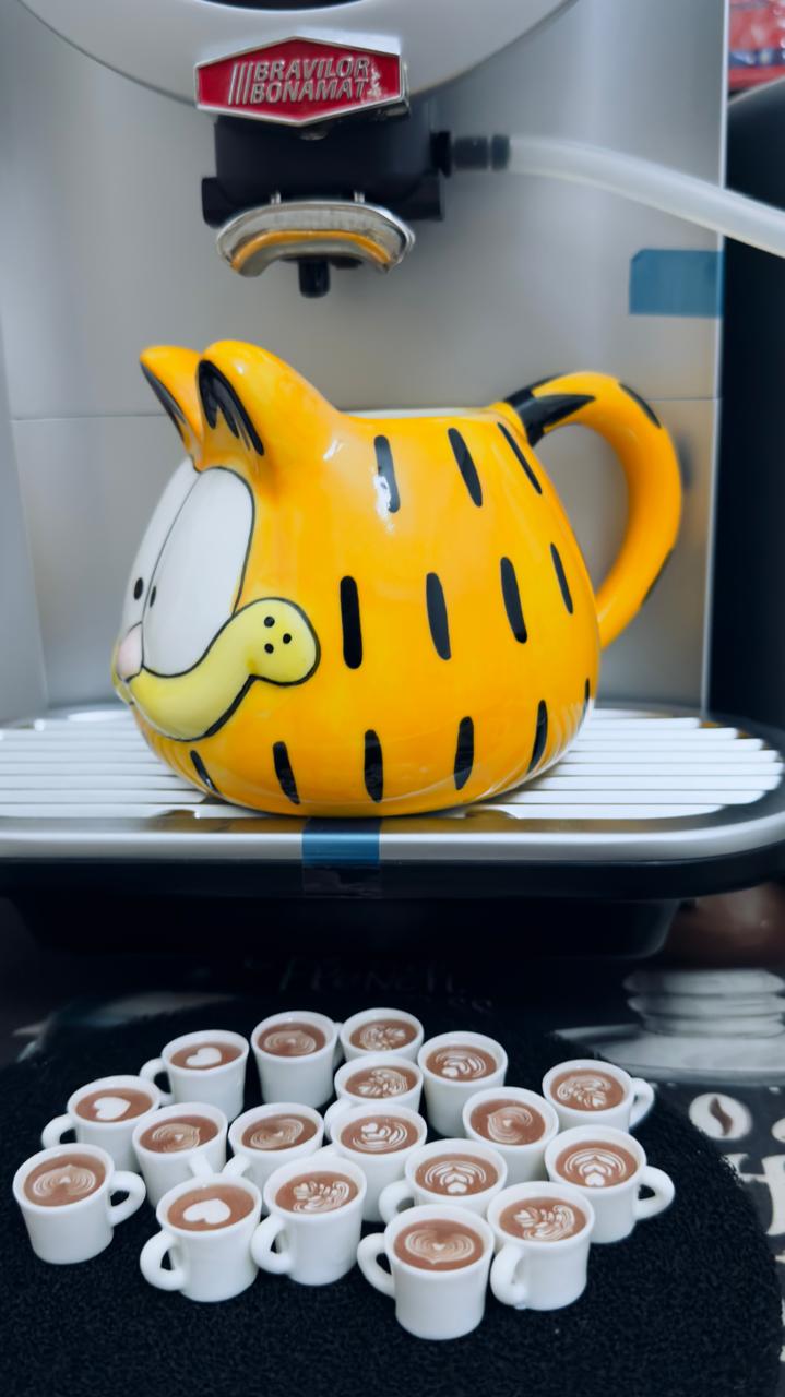 Garfield shaped mug