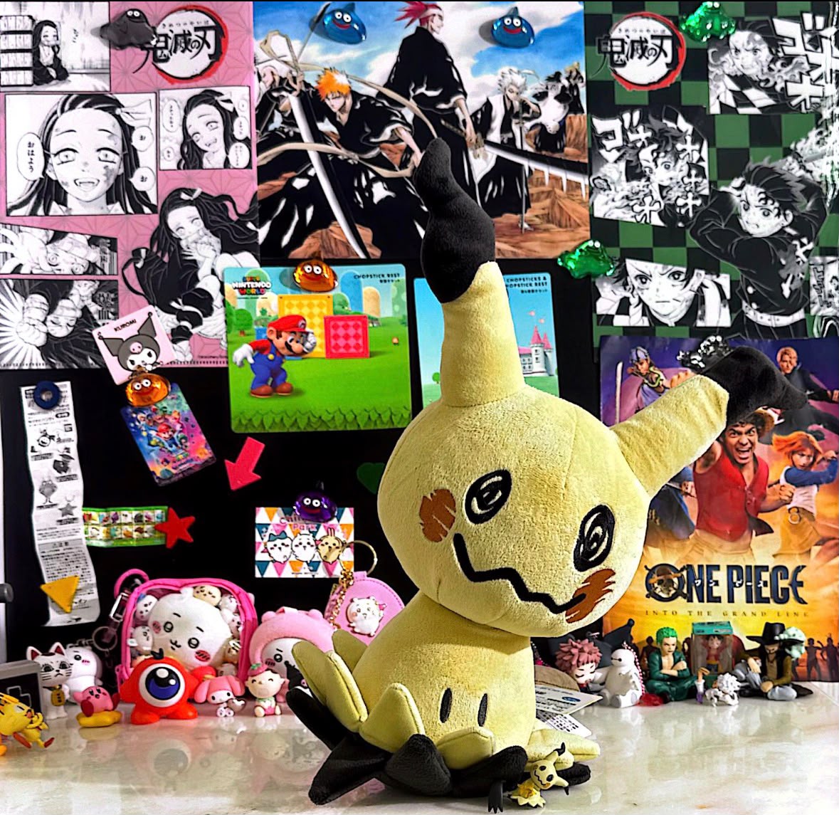 Pokémon Mimikyu Medium Plushie