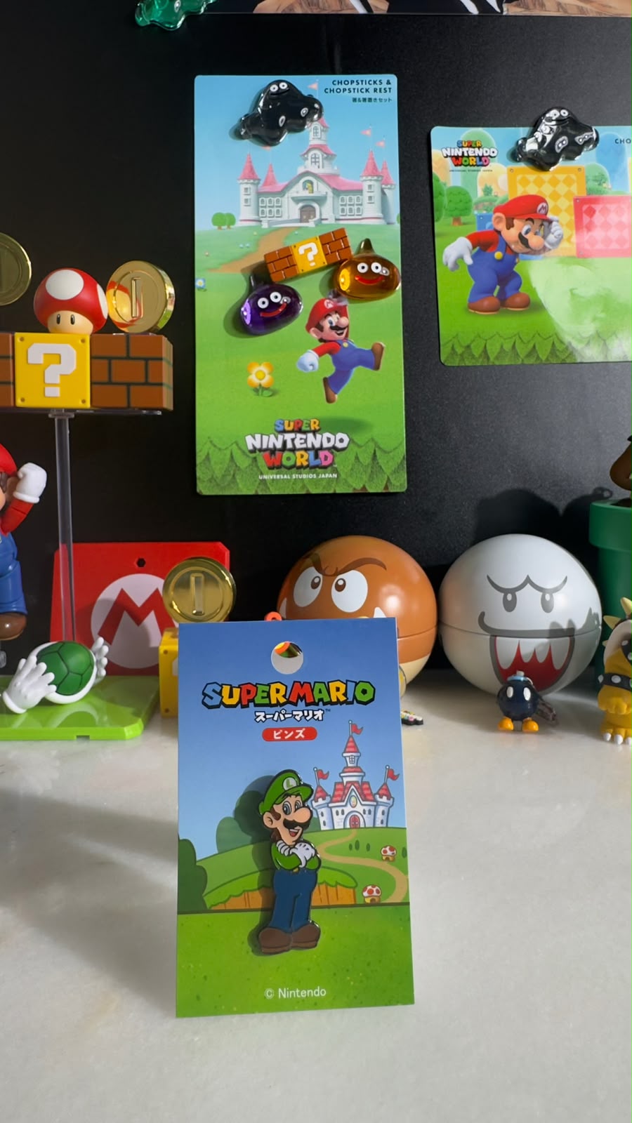 Mario pins