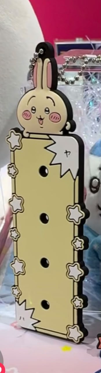 Chiikawa Limited Keychains With Extra Pins