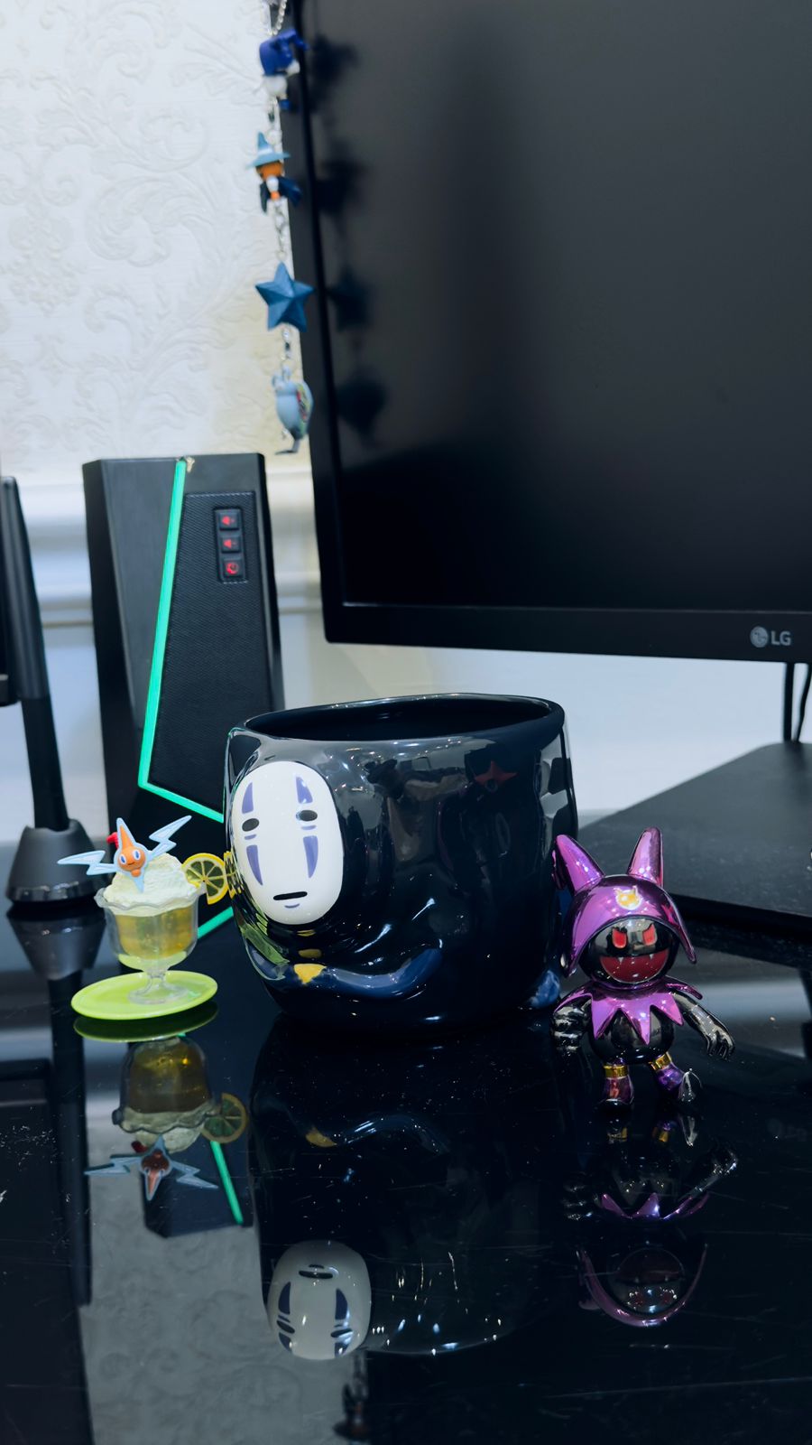 Studio Ghibli Spirited Away - No Face shaped mug
