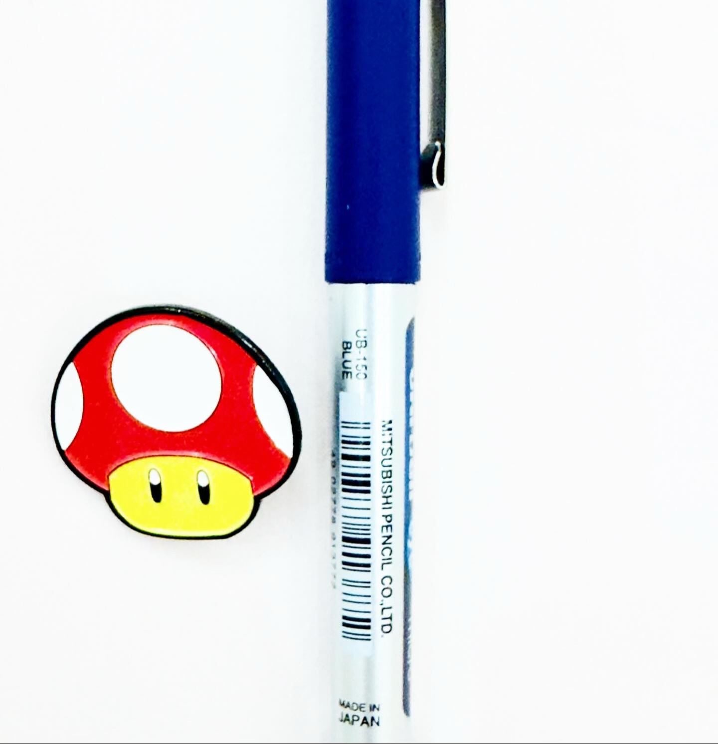 Super Mario Pin